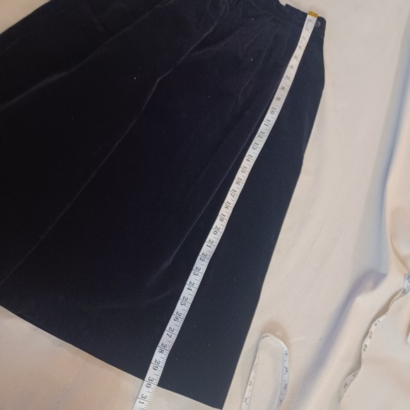 My Michelle Vintage Black Velvet Victorian Lace Bib Skirt Set Goth Dark Academia - Picture 3 of 16